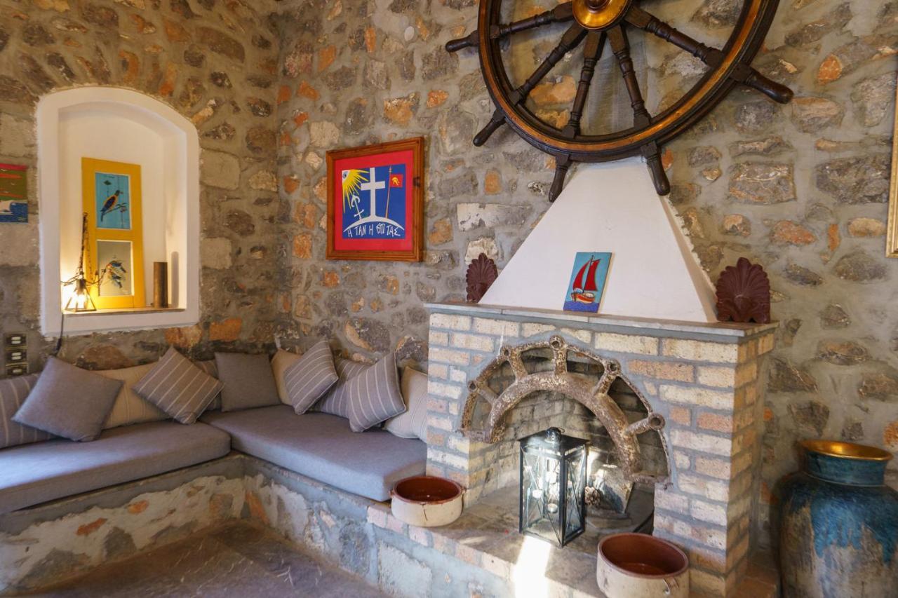 Villa Mandraki Хидра Екстериор снимка
