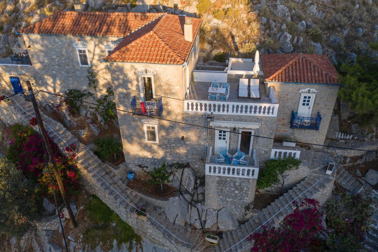 Villa Mandraki Хидра Екстериор снимка