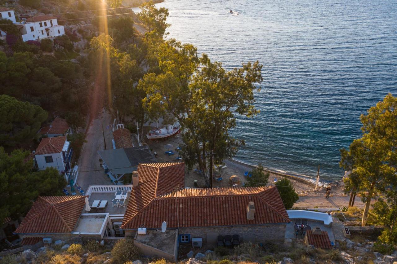 Villa Mandraki Хидра Екстериор снимка
