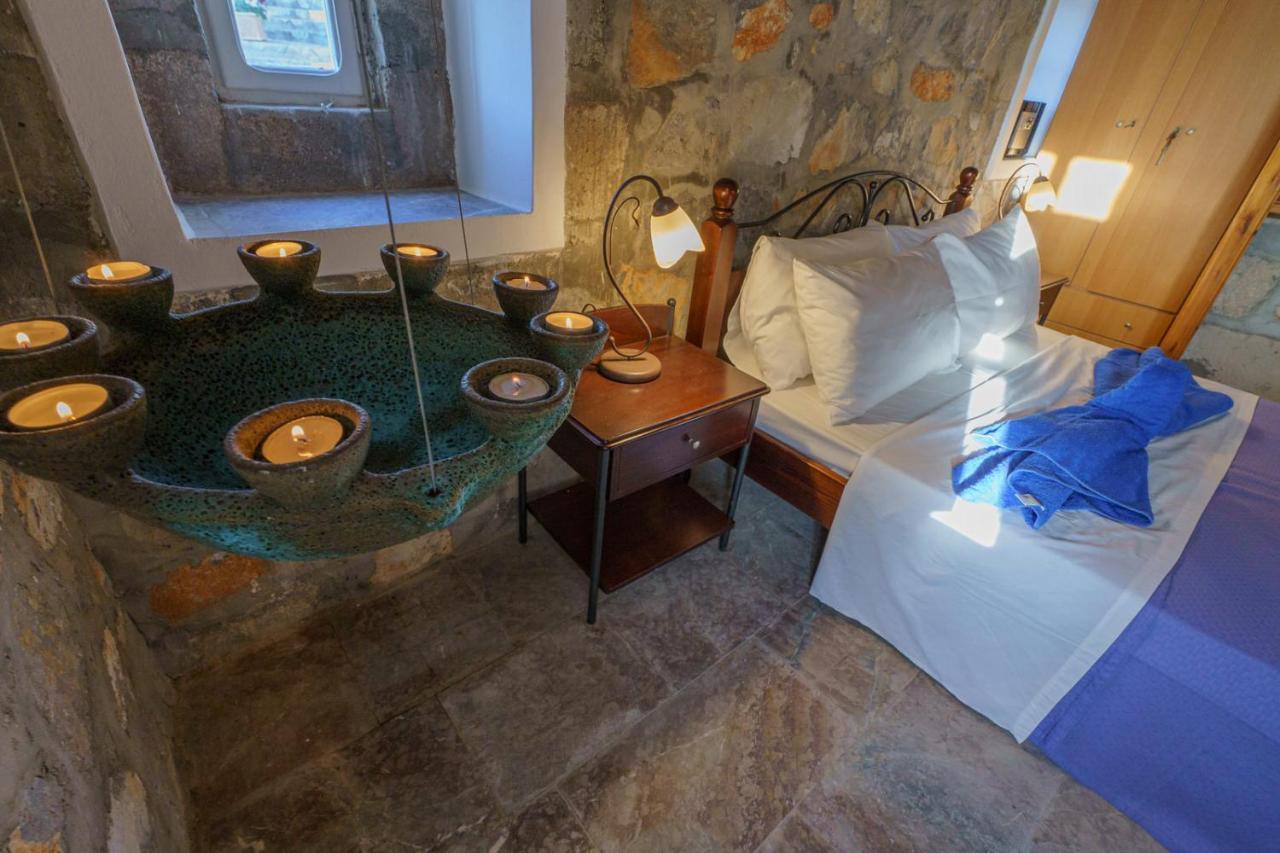 Villa Mandraki Хидра Екстериор снимка
