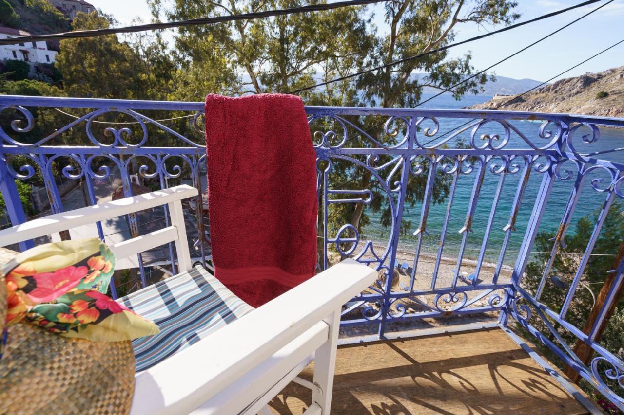 Villa Mandraki Хидра Екстериор снимка