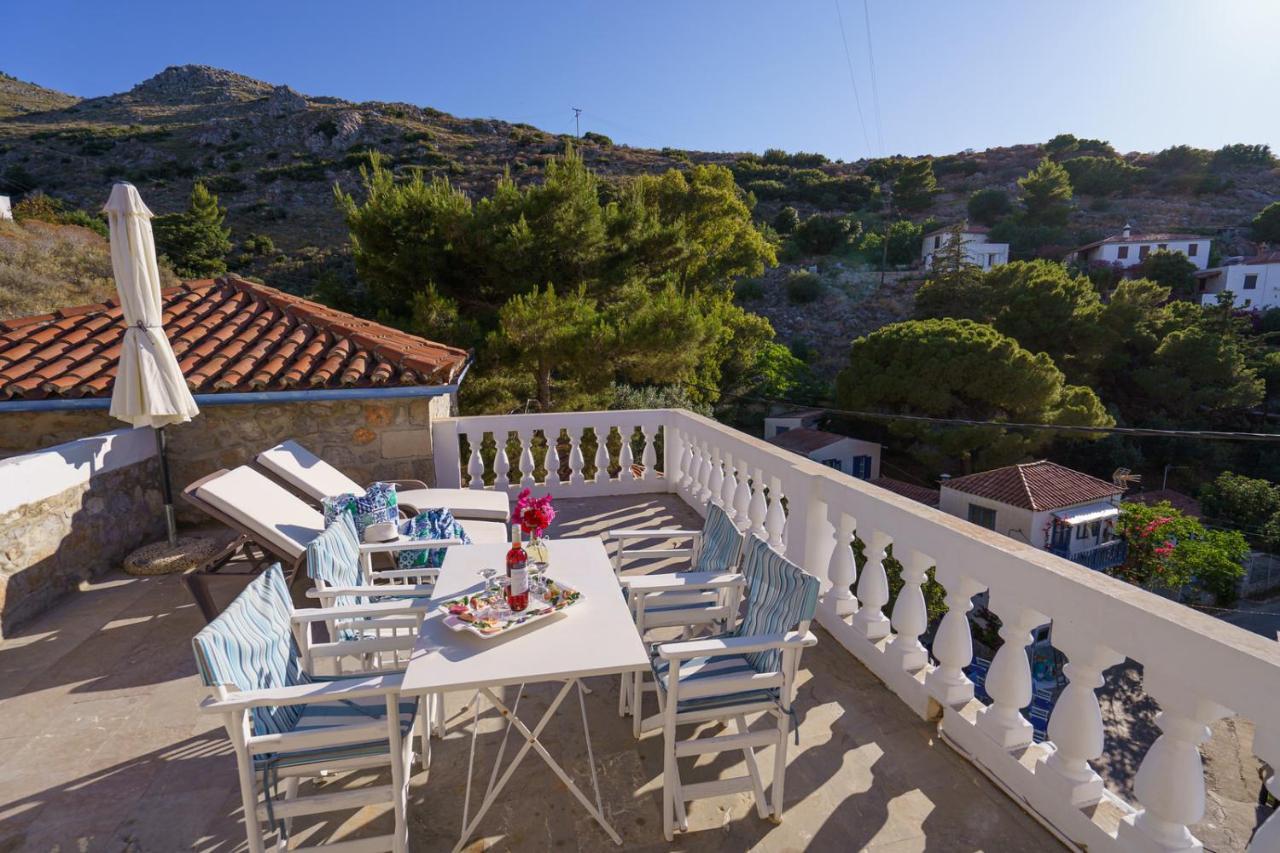 Villa Mandraki Хидра Екстериор снимка